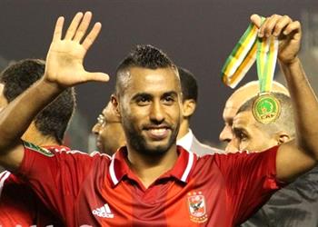 عاشور يكشف عن عدد بطولاته مع الأهلي ويؤكد غد ا بداية جديدة