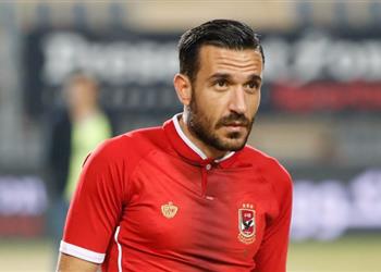 علي معلول يجيب هل يفكر في الرحيل بعد التتويج بكأس السوبر مع الأهلي
