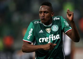 ياري مينا يتفوق على كوتينيو في برشلونة