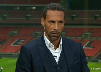 أسطورة مانشستر يونايتد ينصح سانشيز بالرحيل إلى ملعب الاتحاد