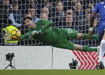 كورتوا يعترف بتفوق ليستر سيتي