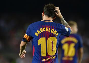 فيديو ميسي يعادل رقم رونالدو التاريخي بالتفوق على أساطير الليجا