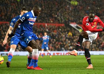 بالفيديو رمضان صبحي يشارك في سقوط ستوك سيتي أمام مانشستر يونايتد