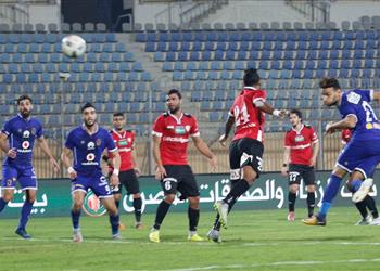 فيديو الأهلي يعبر الطلائع ويحلق في صدارة الدوري