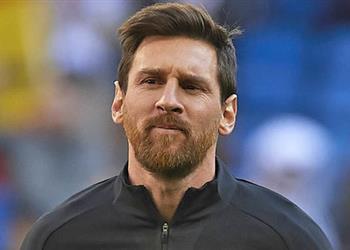 ميسي يرفض رحيل زميله عن برشلونة ويرحب بمغادرة آخر