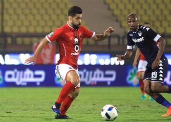 الأهلي يعلن موقفه من التفريط في عبدالله السعيد