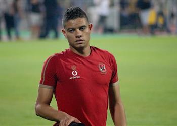 سعد والشناوي يلحقان ببعثة الأهلي إلى المغرب بسبب التجنيد