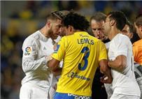 ماوريسيو ليموس يتحدث عن عروض قطبا إسبانيا لضمه ويشعر بالسعادة