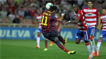 تشكيلة_الليجا دينس سواريز يعوض إنييستا في وسط برشلونة أمام غرناطة