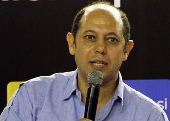 أحمد سليمان يتخذ أولى خطوات الترشح لرئاسة الزمالك