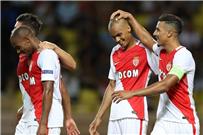 موناكو ينهي آمال مانشستر يونايتد لضم مدافعه البرازيلي