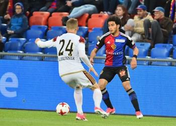 محترفين عمر جابر ي شارك في خسارة جديدة لبازل بالدوري السويسري