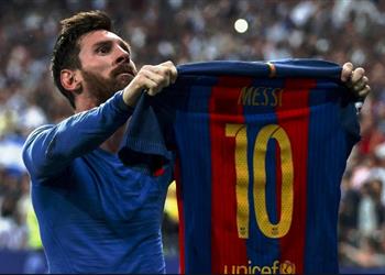 ريال مدريد يرحب بميسي