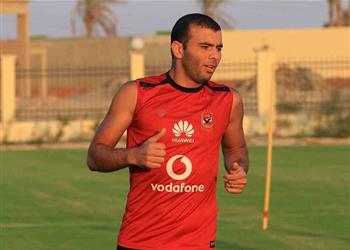 مستبعدو الأهلي أمام الرجاء يخوضون تدريباتهم بمشاركة متعب وإكرامي