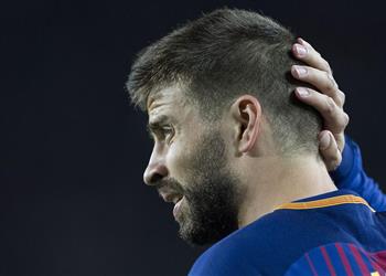 بيكيه السياسي ينتقد البرلمان الكتالوني