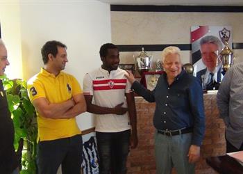 إيناسيو يوجه رسالته الأولى لـ كاسونجو بعد انضمامه للزمالك