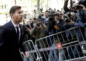 قضايا رسميا المدعي العام وافق على إيقاف حكم السجن لـ 21 شهر لميسي ووالده