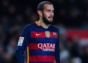 أخبار فيدال أول لاعب يبدأ التدريبات الاستعدادية للموسم الجديد في برشلونة