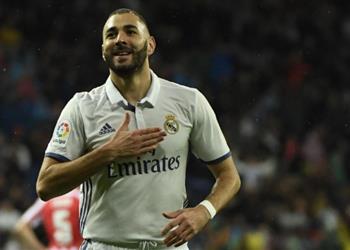 بنزيما يبحث عن رقم قياسي جديد أمام فالنسيا