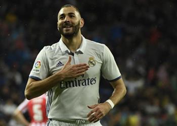 بنزيما يقترب من العودة للمشاركة مع ريال مدريد