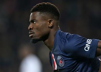 أخبار عقبة وحيدة قد تمنع أورييه من اتمام انتقاله إلى مانشستر يونايتد