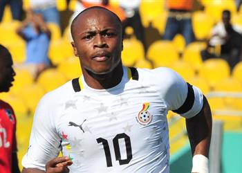 قبل مواجهة مصر ويستهام يعد قرار ا لرفض انضام أيو لغانا