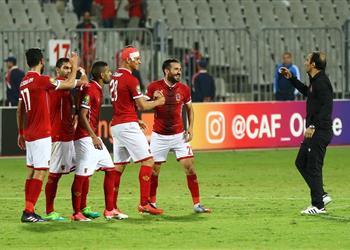 بعثة الأهلي تلتقي فريق صن داونز بمطار القاهرة