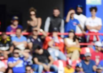 ألفيش يبدي رد فعله على هدف باولينيو الأول مع برشلونة