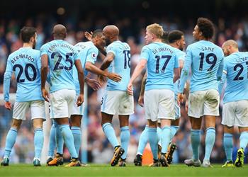 مانشستر سيتي يعبر شاختار بثنائية ونابولي يضرب فينورد بثلاثية