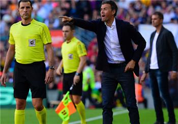 مؤتمر إنريكي مباراتنا أمام ديبورتيفو لاكورنيا أفضل استعداد لمواجهة مانشستر سيتي وسنعتمد على 3 مدافعين أمامهم ويتغنى بـ رافينيا وينتقد ألكاسير