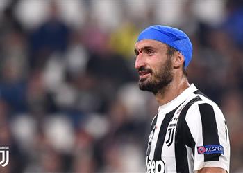 كيليني يكشف عن إصابته القوية بمواجهة يوفنتوس