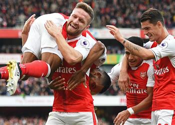 الإنتر يصرف النظر عن ضم مدافع السيتي ويتجه لمدافع الآرسنال