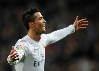 رونالدو يقترب من التجديد لريال مدريد
