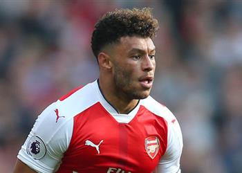 تقارير الميركاتو فتور اهتمام ليفربول بضم تشامبرلين وتركيزه على أهداف أخرى