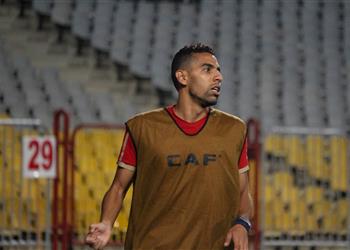 تدريبات بدنية لثلاثي الأهلي بفرمان من البدري