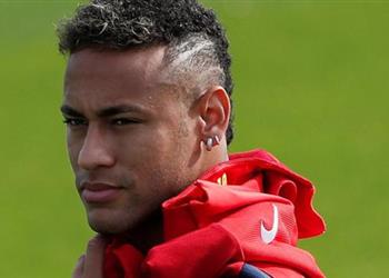 ماورو سيلفا والد نيمار حاول إقناعه بالبقاء في برشلونة