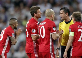 أخبار بايرن ميونخ ينفي إعتداء لاعبيه على كاساي عقب الهزيمة من ريال مدريد
