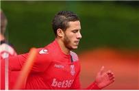 رمضان صبحي أساسيا في لقاء ستوك سيتي الودي أمام هامبورج