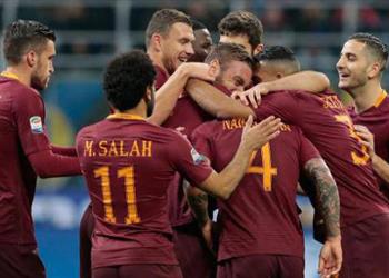 محترفين الغموض يحيط بمستقبل صلاح في روما الجيلاروسي قد يفتح الباب لرحيله مقابل 40 مليون يورو