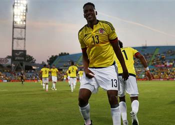 برشلونة يتفق على ضم م دافع جديد في الصيف المقبل