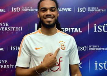 ختام_الميركاتو م دافع مانشستر سيتي يجتاز الفحص الطبي في تركيا