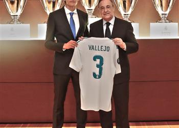 ميركاتو الصيف رسمي ا ريال مدريد يقدم فاييخو لاعب ا للفريق وبيريز يوجه له رسالة