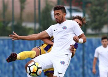 محمود تريزيجيه أساسي ا أمام أنطاليا سبور في الدوري التركي