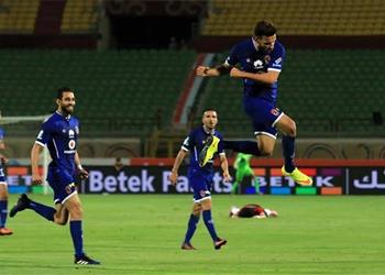 ميدو جابر يغادر مران الأهلي مصاب ا