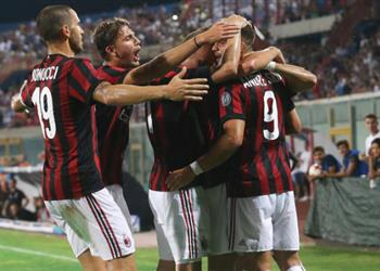 كاكا ميلان قادر على المنافسة للتتويج بالكالتشيو