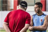 شوبير يول اقترب من تدريب رمضان في ستوك سيتي