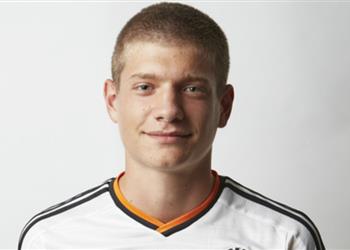 تقارير الميركاتو كونيك ينضم إلى فريق برشلونة للشباب بعد انتهاء تعاقده مع فالنسيا