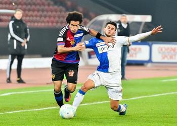 مؤتمر مدرب بازل سنواجه باريس سان جيرمان من أجل الفوز وبشرى سارة لعمر جابر