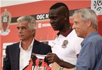 سوشيال_بطولات كاراجير يرد على هجوم بالوتيلي أتمنى له التوفيق في إحراز الكرة الذهبية مع نيس