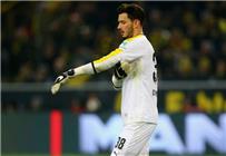 حارس بوروسيا دورتموند قادرين على منافسة بايرن ميونخ